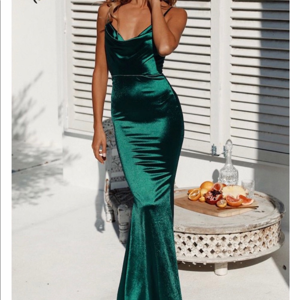 Prom Dress !!nwt!!